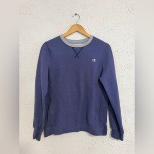 Champion Pullover – Women’s Medium – Navy Blue